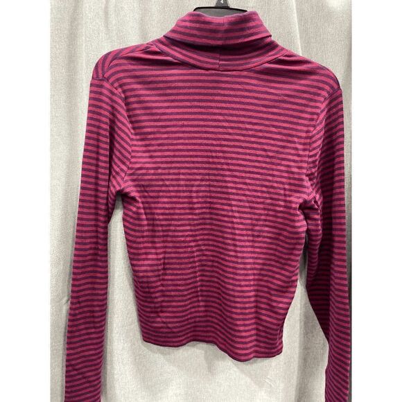 Levi's Women's Moon Plus Size Rib Turtleneck Top - Monday Stripe Beet Red 1X - Picture 3 of 6